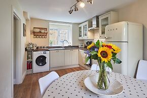 Host Stay North Cottage