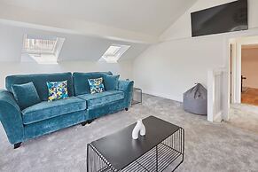 Host Stay 4 The Mount