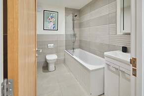 Host Stay 4 The Mount