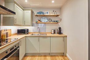 Host Stay Breckon Cottage