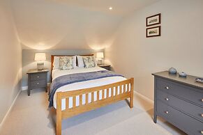 Host Stay Breckon Cottage