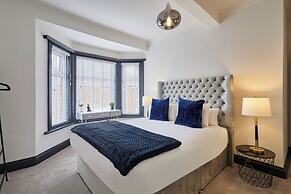 Host Stay Darcey House