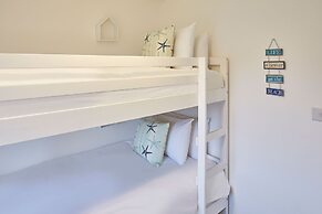 Host Stay Redsky House