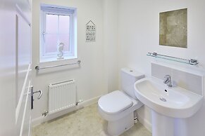 Host Stay Redsky House