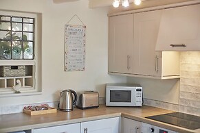 Host Stay Rose Cottage Pickering