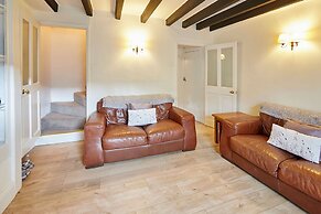 Host Stay Rose Cottage Pickering