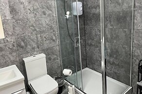 Lovely 2-bed Apartment in Manchester