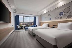 Microtel by Wyndham Kunming Guandu