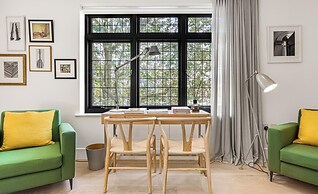 Luxury Suite in Cadogan Square III