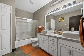 Cheyenne River Ranch with Hot Tub