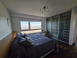 PISO 41 VISTA AL RIO Y CIUDAD PTO MADERO