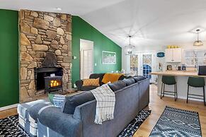 Blissful Bungalow by Avantstay Adventure Escape