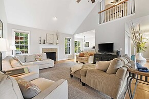 Fairview Vista by Avantstay 10 Mins to Asheville