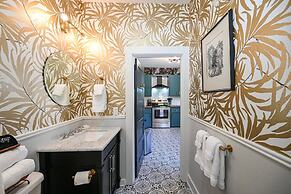 Sweet Carolina by Avantstay Near Black Mountain