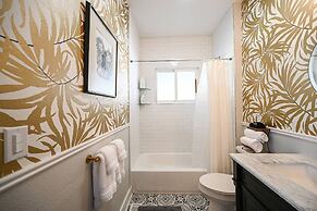 Sweet Carolina by Avantstay Near Black Mountain