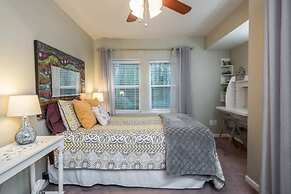 Asheville Cottage Retreat by Avantstay A+ Charm