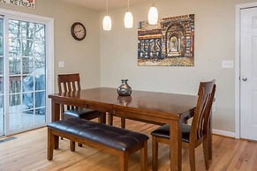 Asheville Cottage Retreat by Avantstay A+ Charm