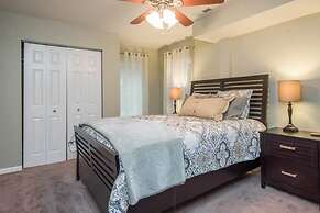 Asheville Cottage Retreat by Avantstay A+ Charm