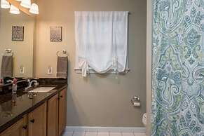 Asheville Cottage Retreat by Avantstay A+ Charm