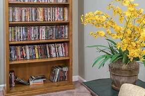 Asheville Cottage Retreat by Avantstay A+ Charm