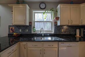 Creekside Mountain by Avantstay Private Sauna