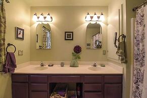 Creekside Mountain by Avantstay Private Sauna