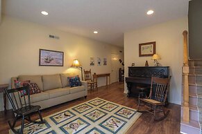 Creekside Mountain by Avantstay Private Sauna