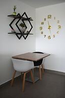 Cra. 81 No. 37d - 17