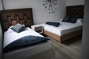 Cra. 81 No. 37d - 17