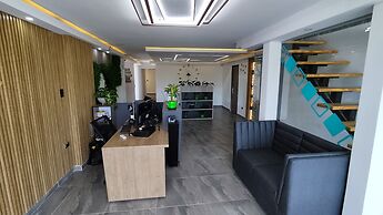 Cra. 81 No. 37d - 17