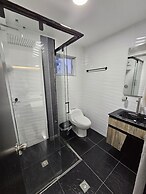 Cra. 81 No. 37d - 17