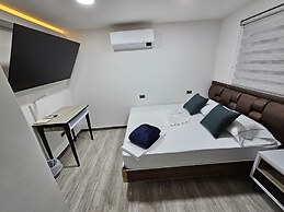 Cra. 81 No. 37d - 17