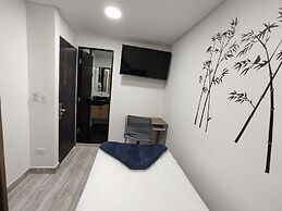 Cra. 81 No. 37d - 17