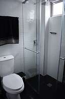 Cra. 81 No. 37d - 17