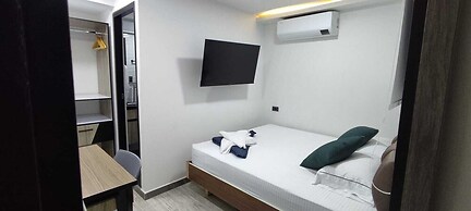 Cra. 81 No. 37d - 17