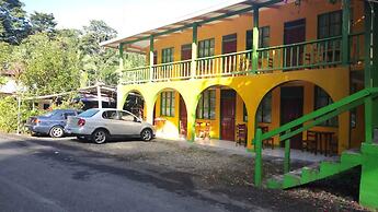 cabinas Manzanillo caribe