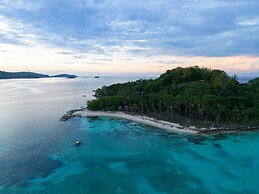 Isla - The Isla Experience