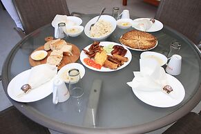 Victoria's Bed & Breakfast