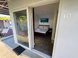 Victoria's Bed & Breakfast