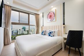 Convinia Luxury The Peak Midtown