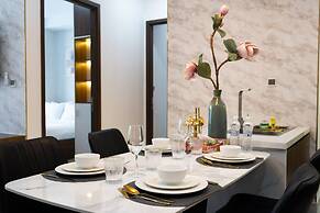 Convinia Luxury The Peak Midtown