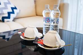 Convinia Luxury The Peak Midtown