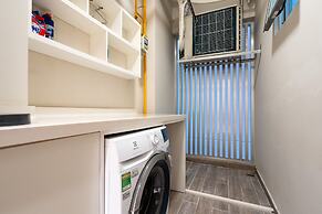 Convinia Luxury The Peak Midtown