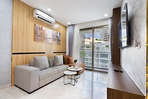 Convinia Luxury The Peak Midtown