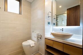 Convinia Luxury The Peak Midtown