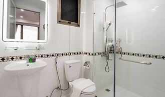 Convinia Luxury The Peak Midtown