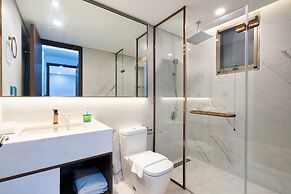 Convinia Luxury The Peak Midtown