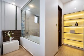 Convinia Luxury The Peak Midtown