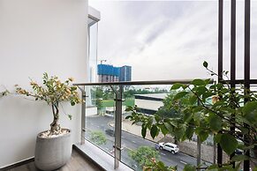 Convinia Luxury The Peak Midtown