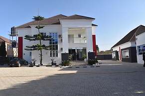 Hotel by Luxury L'auberge